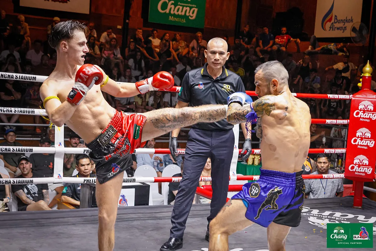 Aitor Palacin Gonzalez im Muay Thai Wettkampf